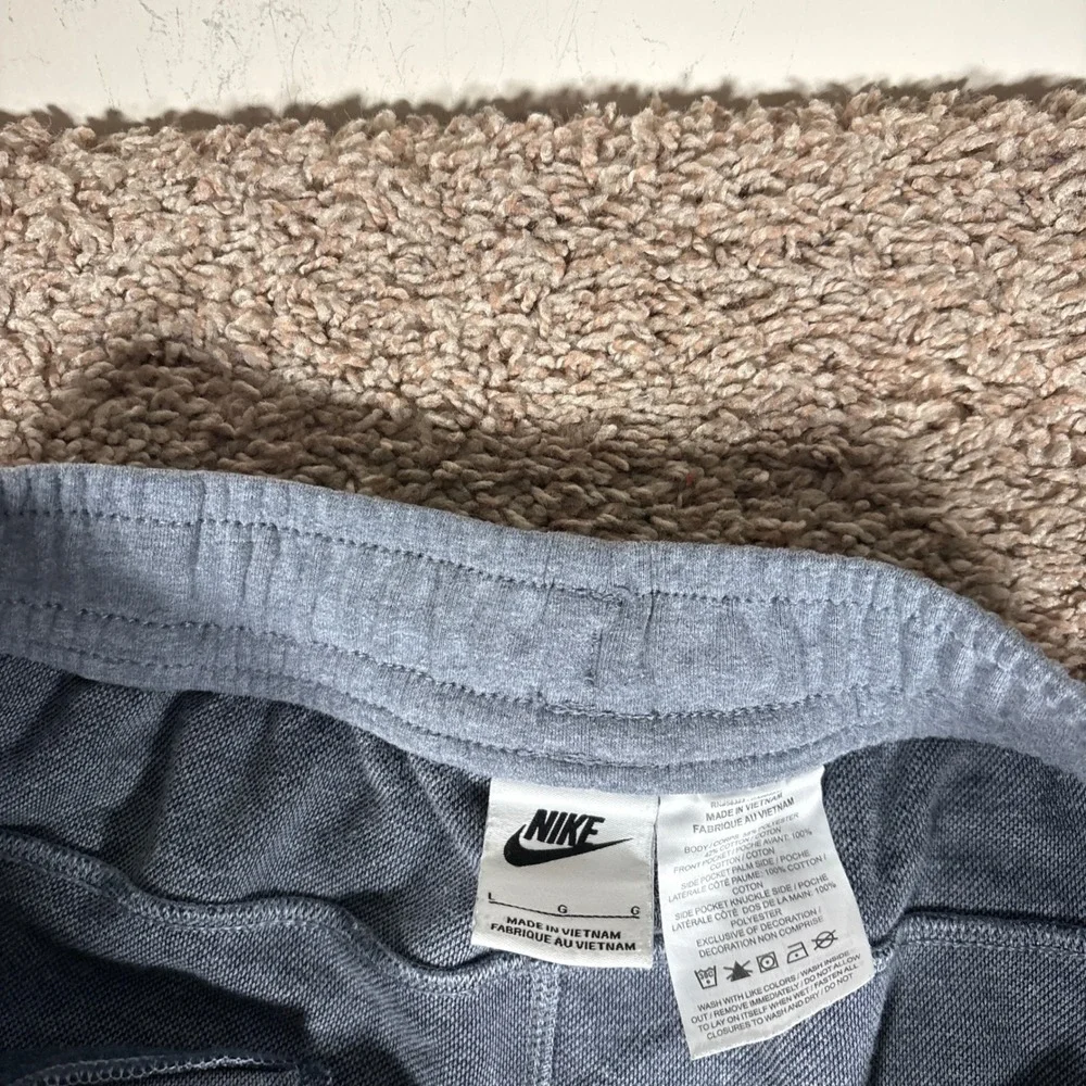 Nike Mens Tech Fleece Joggers Grey Heather Tapered Sweatpants DD5293-451 Large